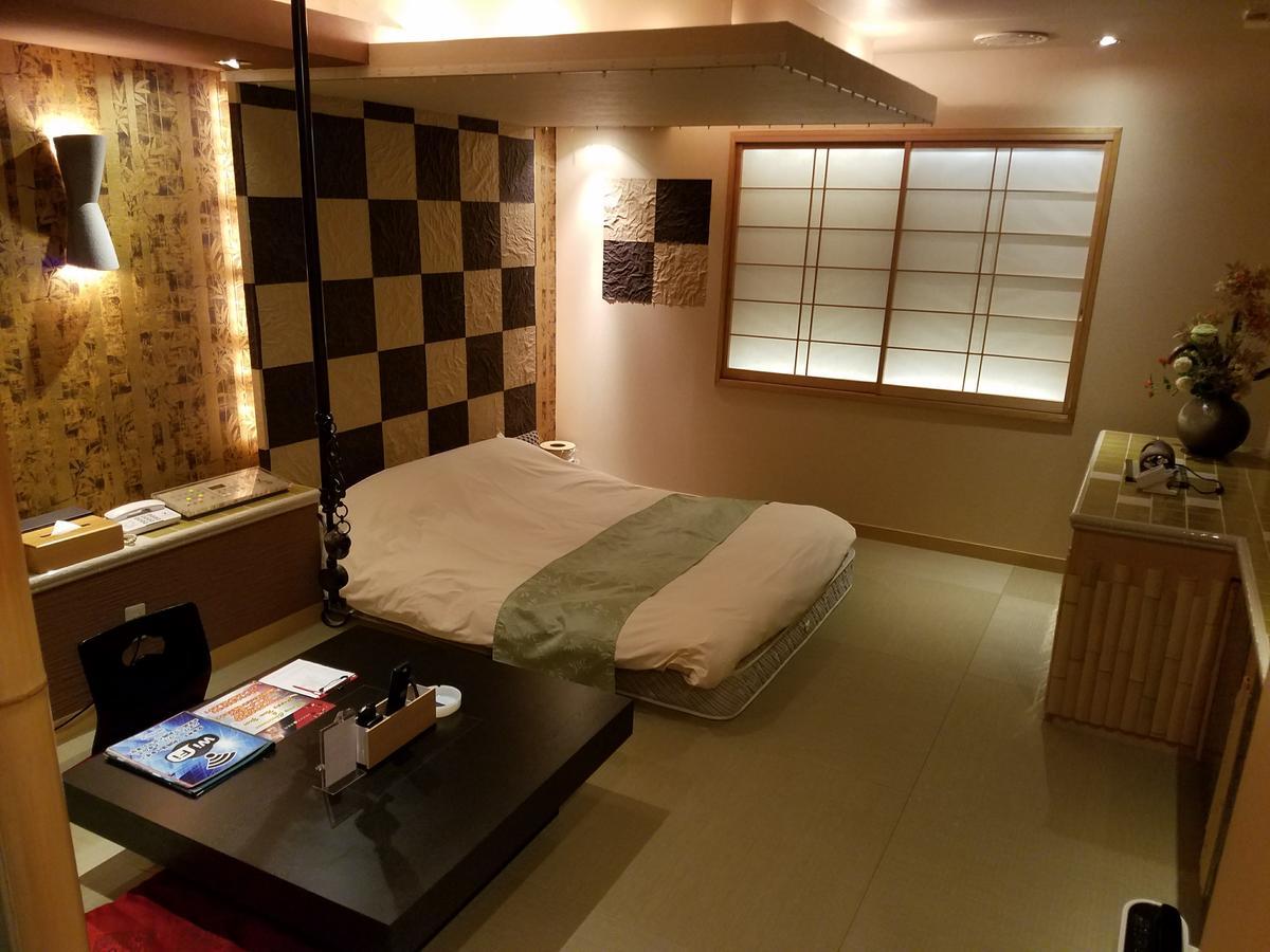 Eight Prince Hotel -Adult Only- Tokorozawa Bagian luar foto