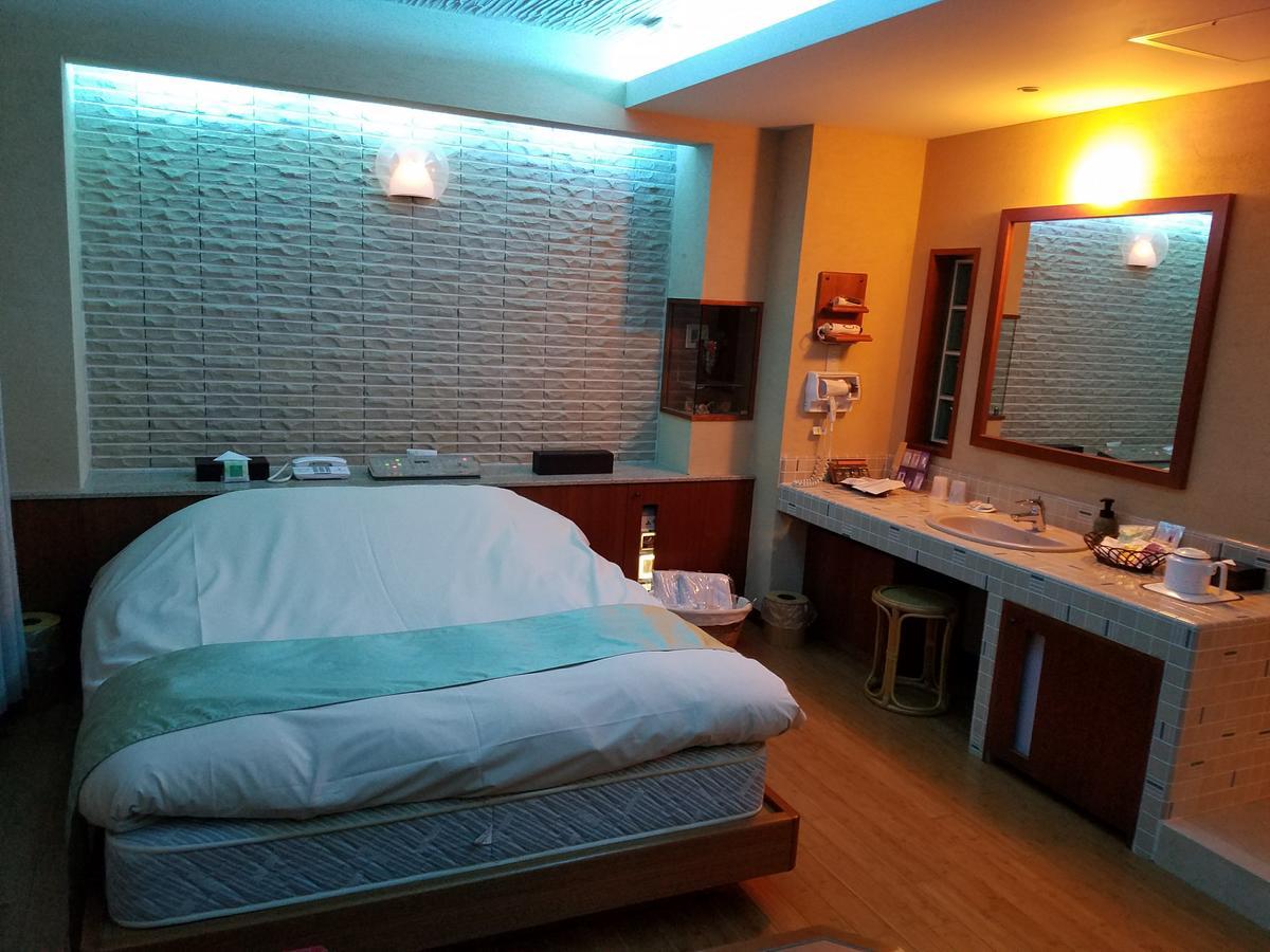 Eight Prince Hotel -Adult Only- Tokorozawa Bagian luar foto